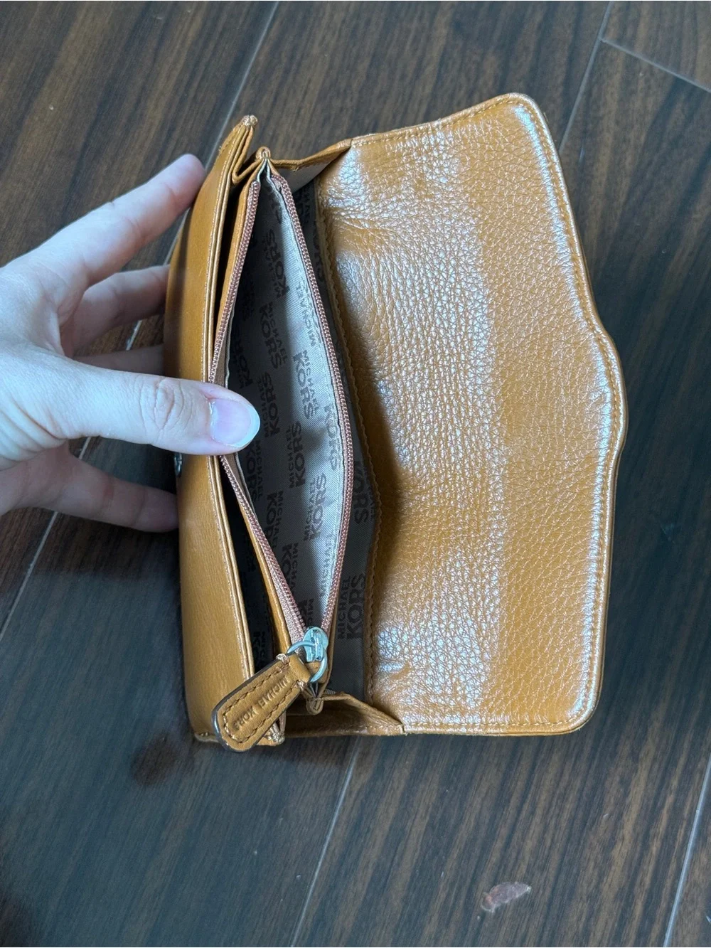 vintage Michael Kors tan/cognac pebbled leather flap wallet